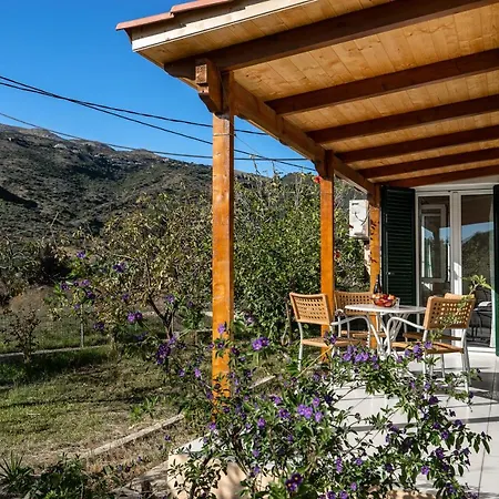 Appartement Pantelios Village 3 *